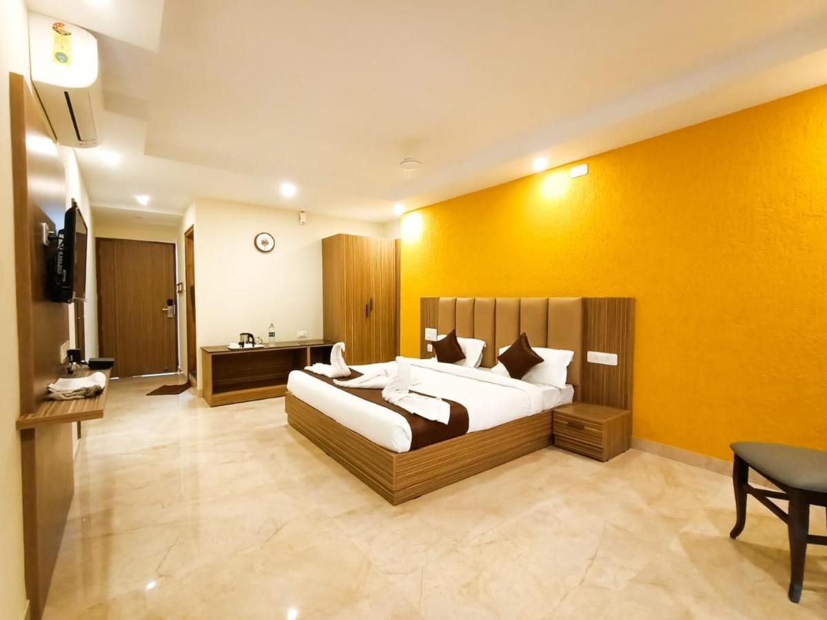 Hotel Maitri Maisur Dış mekan fotoğraf